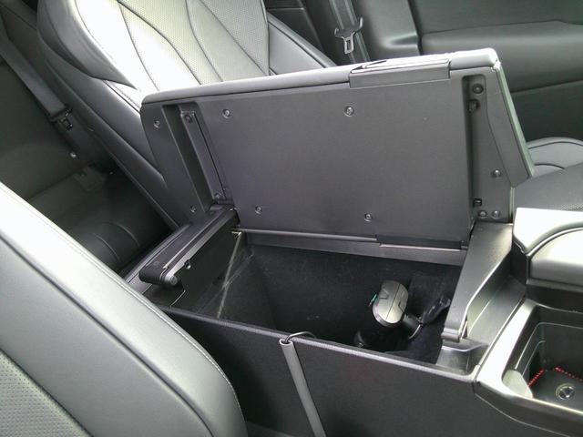 �Ђ��|���̒��ɂ����[�X�y�[�X����܂�