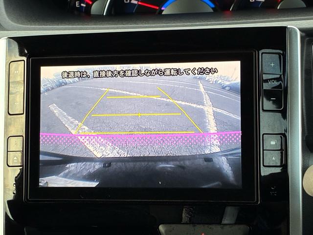 ���o�b�N�J�����f����