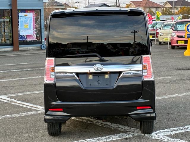 ���F�l�Ɏx�����ăg�b�v���[�h�͂Q�O���N�ƂȂ�܂����B�{�ЍH��ɂă^�C�������E�I�C�������E�Ԍ��E�����E���E�h���ȂǎԂ̂��ƂȂ�Ȃ�ł������k����������