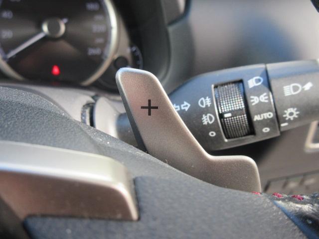 ＮＸ ＮＸ３００ｈ　Ｆスポーツ　４ＷＤ／純正ナビ／フルセグＴＶ／バックカメラ／ＥＴＣ／プッシュスタート／スマートキー／ステアリングスイッチ／ステアリングヒーター／ＬＥＤヘッドライト／オートライト／フォグライト／シートヒーター（22枚目）