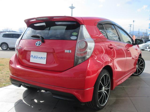 アクア Ｓ　ＤＶＤ再生／ワイパーデアイサー／ヘッドライトレベライザー／ＥＴＣ／電動格納ミラー（2枚目）