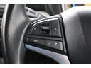 オーディオ周りの操作が可能!運転中に視線をそらさなくていいので安心・便利な装備です!!
