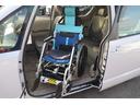 助手席に車椅子付きで安心
