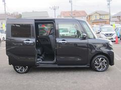 ご覧頂きまして誠に有難うございます。ご来店して頂き、実際にご覧になって頂ければと思います。お客様からのご連絡をスタッフ一同、心よりお待ちしております 4