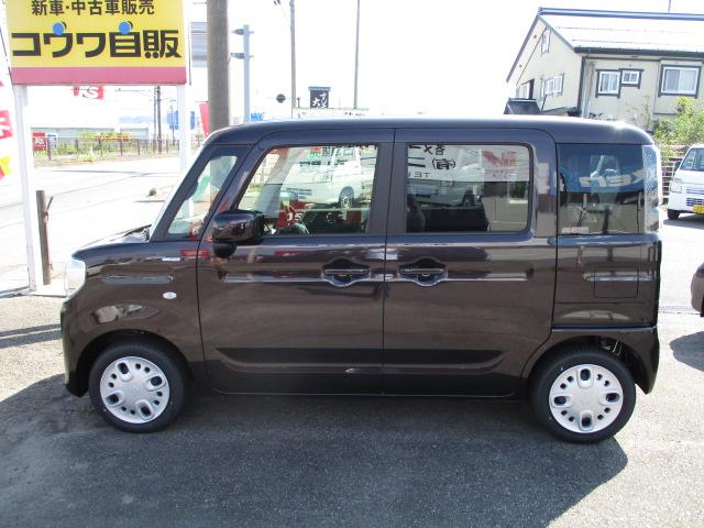 ハイブリッドX 4WD両側パワースライドドア届出済未使用車 社外ナビ・TV・CD・DVD バックカメラ(11枚目)