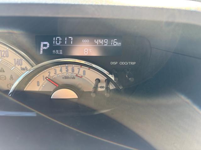 ムーヴキャンバス Ｇメイクアップ　ＳＡＩＩＩ　８インチナビフルセグ　アラウンドビューカメラ　両側パワースライドドア　プッシュスタート　シートカバー　スマアシＩＩＩ　オートエアコン　ベージュツートン（7枚目）