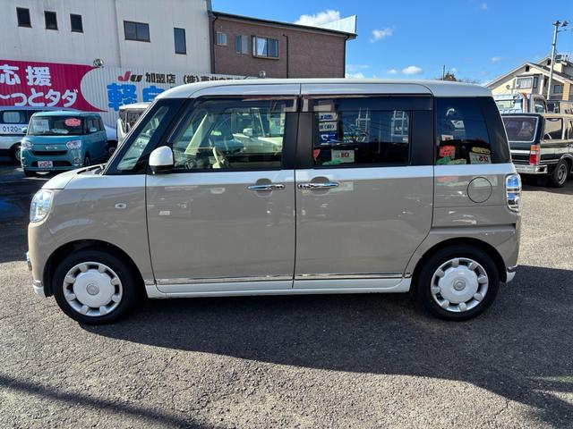 ムーヴキャンバス Ｇメイクアップ　ＳＡＩＩＩ　８インチナビフルセグ　アラウンドビューカメラ　両側パワースライドドア　プッシュスタート　シートカバー　スマアシＩＩＩ　オートエアコン　ベージュツートン（13枚目）