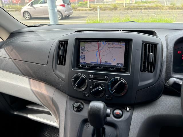 ＮＶ２００バネットバン ＤＸ　ガソリン車／５ドア／１６００ｃｃ／オートマ／２－５名／（5枚目）