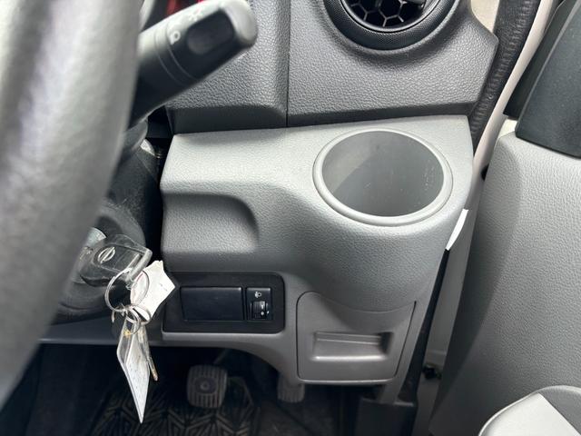 ＮＶ２００バネットバン ＤＸ　ガソリン車／５ドア／１６００ｃｃ／オートマ／２－５名／（16枚目）
