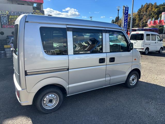 ミニキャブバン Ｇ　４ＷＤ／オートマ／５ドア／フロントＰＷ／キーレス／（8枚目）