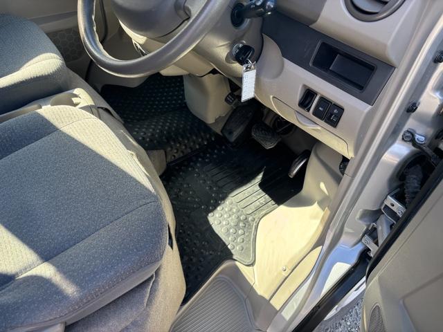 ミニキャブバン Ｇ　４ＷＤ／オートマ／５ドア／フロントＰＷ／キーレス／（10枚目）