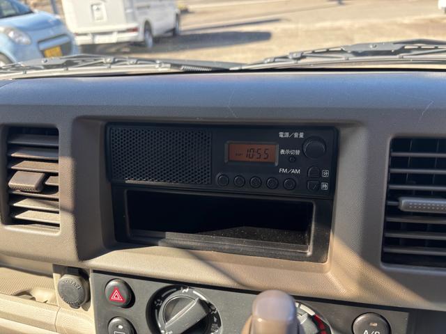 ミニキャブバン Ｇ　４ＷＤ／オートマ／５ドア／フロントＰＷ／キーレス／（15枚目）