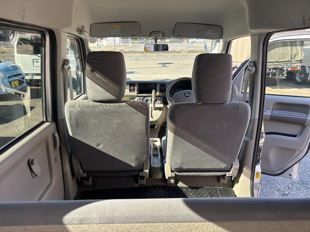 ミニキャブバン Ｇ　４ＷＤ／オートマ／５ドア／フロントＰＷ／キーレス／（30枚目）