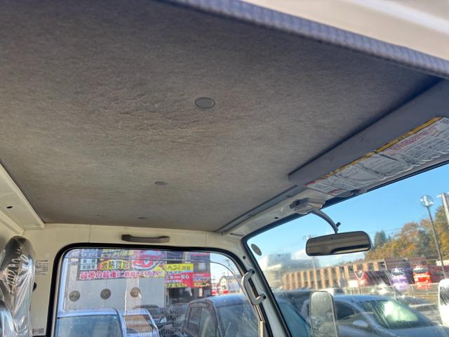 エルフトラック 強化フルフラットローダンプ　２ｔ／全低床ダンプ／外装仕上／３０００ｃｃ／元レンタ／ディーゼル／５ＭＴ／５速マニュアル／３ペダル／コボレーン取付可車両／アユミフック／関東仕入れ／（17枚目）