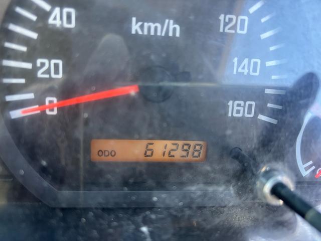 エルフトラック 強化フルフラットローダンプ　２ｔ／全低床ダンプ／外装仕上／３０００ｃｃ／元レンタ／ディーゼル／５ＭＴ／５速マニュアル／３ペダル／コボレーン取付可車両／アユミフック／関東仕入れ／（25枚目）