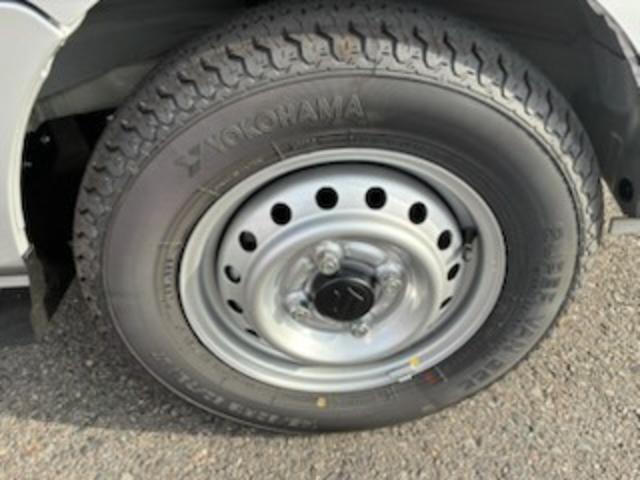 キャリイトラック KCエアコン・パワステ農繁仕様 オートマ 4WD バックブザー 強化リアサス(4枚リーフ) スズキセーフティサポート(17枚目)