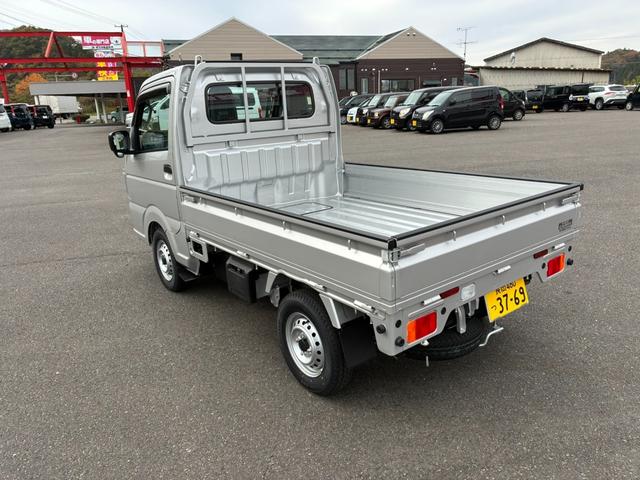 キャリイトラック KC 5速マニュアル 4WD パワステ エアコン パワーウインドウ(7枚目)
