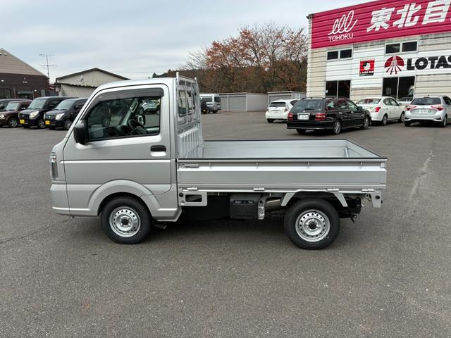 キャリイトラック KC 5速マニュアル 4WD パワステ エアコン パワーウインドウ(8枚目)