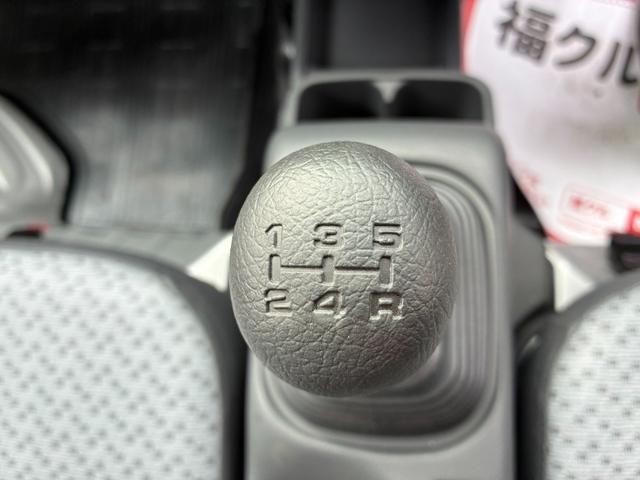 キャリイトラック KC 5速マニュアル 4WD パワステ エアコン パワーウインドウ(12枚目)