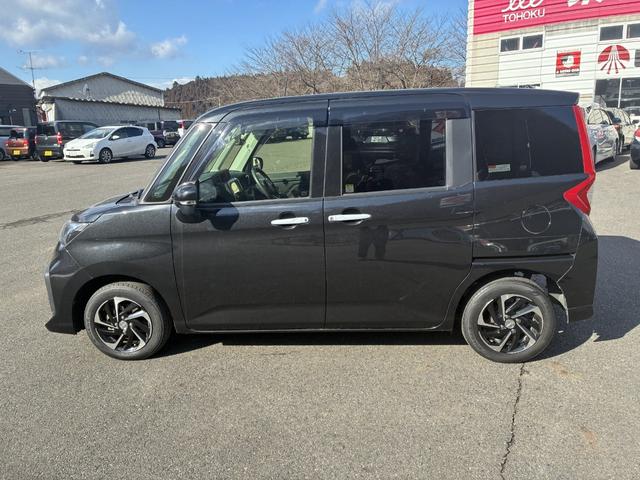 ルーミー Ｇ　純正９インチナビ　ＴＶ　パノラミックビューモニター　スマアシ　両側パワースライドドア　スマートキー応急スペアタイヤ付（8枚目）