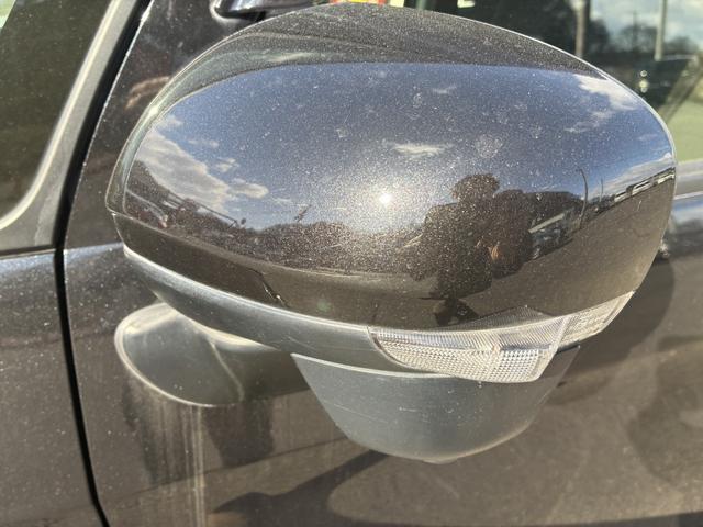 ルーミー Ｇ　純正９インチナビ　ＴＶ　パノラミックビューモニター　スマアシ　両側パワースライドドア　スマートキー応急スペアタイヤ付（14枚目）