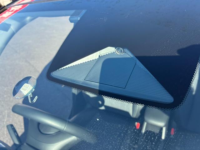 フィット ｅ：ＨＥＶベーシック　純正ナビ　ＴＶ　ＥＴＣ　ドラレコ　スマートキー（31枚目）