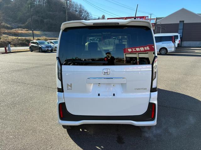 Ｎ－ＢＯＸカスタム ベースグレード　純正ナビ　フルセグＴＶ　左パワースライドア　ホンダセンシング　バックカメラ　スマートキー　ＬＥＤヘッドライトシートヒーター　電動パーキング（6枚目）