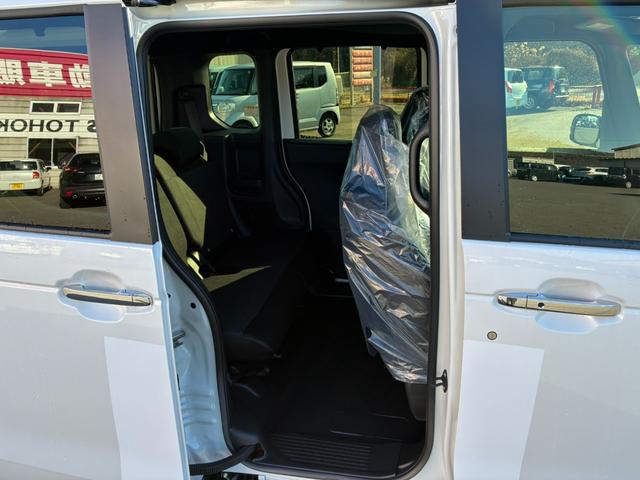 Ｎ－ＢＯＸカスタム ベースグレード　純正ナビ　フルセグＴＶ　左パワースライドア　ホンダセンシング　バックカメラ　スマートキー　ＬＥＤヘッドライトシートヒーター　電動パーキング（16枚目）