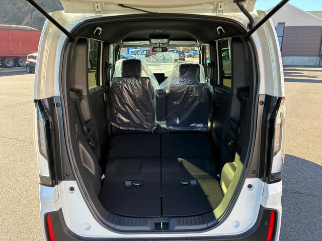 Ｎ－ＢＯＸカスタム ベースグレード　純正ナビ　フルセグＴＶ　左パワースライドア　ホンダセンシング　バックカメラ　スマートキー　ＬＥＤヘッドライトシートヒーター　電動パーキング（18枚目）