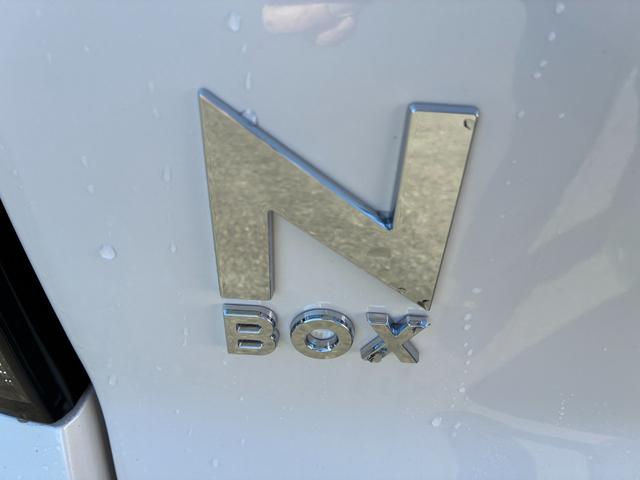 Ｎ－ＢＯＸカスタム ベースグレード　純正ナビ　フルセグＴＶ　左パワースライドア　ホンダセンシング　バックカメラ　スマートキー　ＬＥＤヘッドライトシートヒーター　電動パーキング（24枚目）