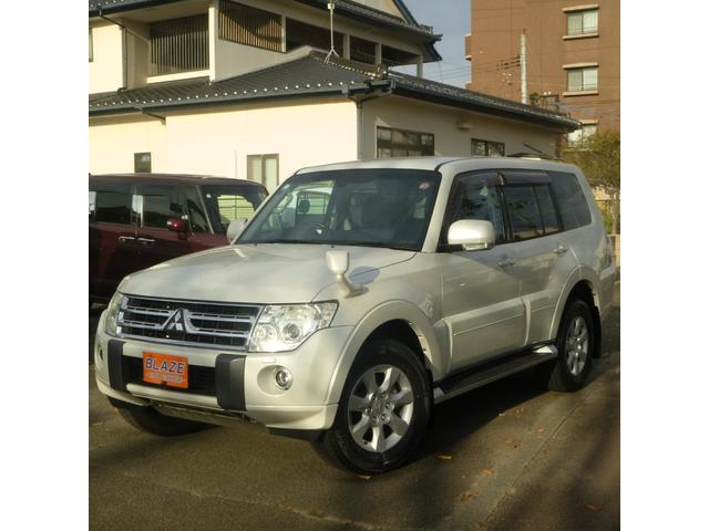 パジェロ ロング　エクシード　切替式４ＷＤ　ディーゼル　２バッテリー　ＨＤＤナビ　フルセグ　バックカメラ　ＥＴＣ　クルーズコントロール　シートヒーター　ＨＩＤライト　前後フォグランプ　キーレス　ルーフレール　純正アルミホイール（4枚目）