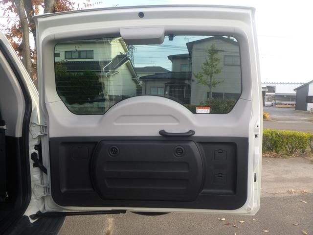 パジェロ ロング　エクシード　切替式４ＷＤ　ディーゼル　２バッテリー　ＨＤＤナビ　フルセグ　バックカメラ　ＥＴＣ　クルーズコントロール　シートヒーター　ＨＩＤライト　前後フォグランプ　キーレス　ルーフレール　純正アルミホイール（41枚目）