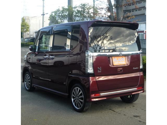 Ｎ－ＢＯＸカスタム Ｇ　ターボＳＳパッケージ　４ＷＤ　ワンオーナー　ＣＴＢＡ　衝突軽減ブレーキ　ＥＧスターター　サイド＆カーテンエアバック　メモリーナビ　フルセグ　ブルートゥース　バックカメラ　クルコン　ハーフレザー　両側パワスラ　ＥＴＣ（7枚目）