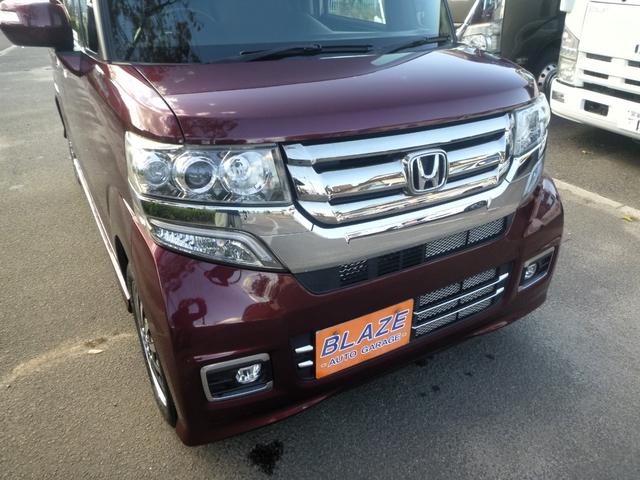 Ｎ－ＢＯＸカスタム Ｇ　ターボＳＳパッケージ　４ＷＤ　ワンオーナー　ＣＴＢＡ　衝突軽減ブレーキ　ＥＧスターター　サイド＆カーテンエアバック　メモリーナビ　フルセグ　ブルートゥース　バックカメラ　クルコン　ハーフレザー　両側パワスラ　ＥＴＣ（10枚目）