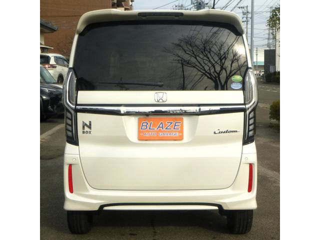 Ｎ－ＢＯＸカスタム Ｇ・Ｌターボホンダセンシング　４ＷＤ　両側電動ドア　軽度冠水歴有ルームクリーニング済　純正ＳＤナビ　衝突被害軽減システム　ハーフレザーシート　スマートキー　ＬＥＤヘッド　ビルトインＥＴＣ　レーダークルコン　純正１５インチアルミ（8枚目）