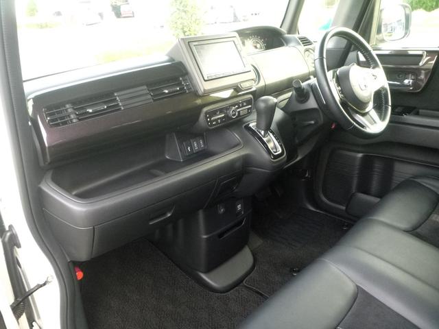 Ｎ－ＢＯＸカスタム Ｇ・Ｌターボホンダセンシング　４ＷＤ　両側電動ドア　軽度冠水歴有ルームクリーニング済　純正ＳＤナビ　衝突被害軽減システム　ハーフレザーシート　スマートキー　ＬＥＤヘッド　ビルトインＥＴＣ　レーダークルコン　純正１５インチアルミ（16枚目）