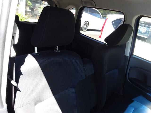 ステラ カスタムＲ　４ＷＤ　ナビＴＶ　バックカメラ　Ｂｌｕｅｔｏｏｔｈ　スマートキー　プッシュスタート　エンジンスターター　シートヒーター　ベンチシート　純正アルミホイール（40枚目）