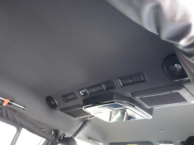 ハイエースバン スーパーGL ダークプライムII フルカスタムオフロードスタイル ユーアイショック&スタビライザー ビックXナビ&フリップダウンモニター シートカバー 片側跳ね上げベットキット 床板パネル 網戸 NT-1アルミ TRタイヤ(72枚目)