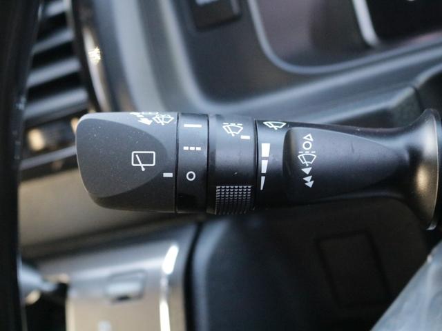 ハイエースバン スーパーＧＬ　ダークプライムＩＩ　高年式・３０００キロ台　オリジナル　ティーフォースフロントスポイラー　ネオトレース　スモークＬＥＤテールランプ　パウ１６インチＡＷ　リンクスファクトリーベットキット　３Ｄフロアマットフロント３Ｐ・リア（78枚目）