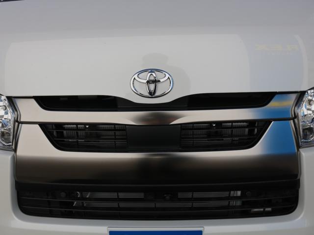 ハイエースバン ロングスーパーGL ダークプライムS 登録済み未使用車ダークプライムS ビックX11インチデカナビ ETC 両側パワースライドドア ベットキット デルフ06アルミホイル18インチ パラダタイヤ オメガLEDテール(57枚目)