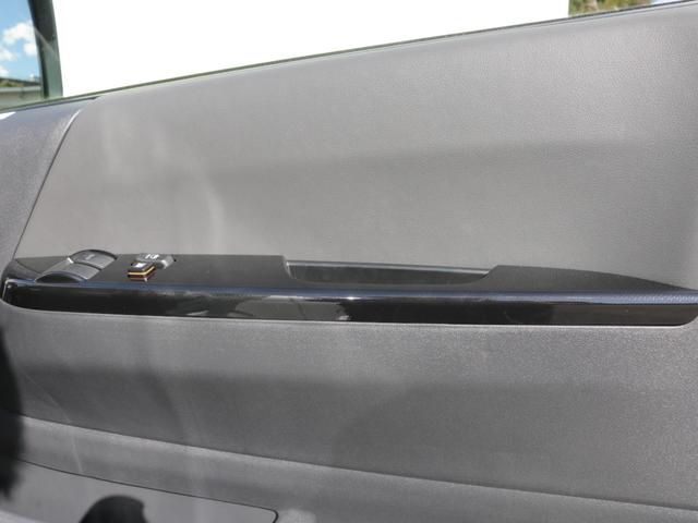 ハイエースバン ロングスーパーGL ダークプライムS 登録済み未使用車ダークプライムS ビックX11インチデカナビ ETC 両側パワースライドドア ベットキット デルフ06アルミホイル18インチ パラダタイヤ オメガLEDテール(78枚目)