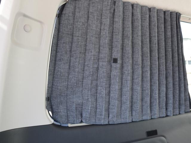 ハイエースワゴン GL MOBY DICKシリーズ【ORCA】 7人乗り リクライニングマット 8ナンバーキャンピングカー FFヒーター 40リットル冷蔵庫 12リットル排水.給水タンク 伸縮式シャワーヘッド付きシンク(31枚目)