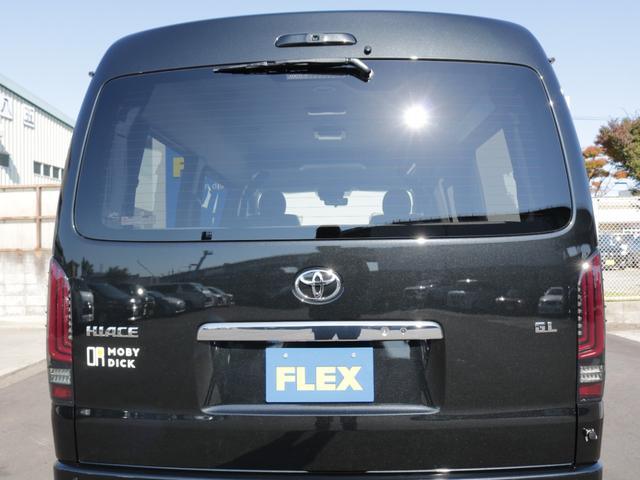 ハイエースワゴン GL MOBY DICKシリーズ【ORCA】 7人乗り リクライニングマット 8ナンバーキャンピングカー FFヒーター 40リットル冷蔵庫 12リットル排水.給水タンク 伸縮式シャワーヘッド付きシンク(65枚目)