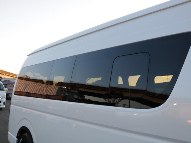 ハイエースワゴン グランドキャビン　ファインテックツアラー　キャプテンシート４脚×ロングスライドレール　ビックＸ１１インチナビ＆フリップダウンモニター　寒冷地仕様　ティーフォーススポイラー　オーバーフェンダー　ＬＥＤテールランプ　アルミホイル（17枚目）