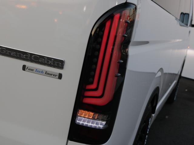 ハイエースワゴン グランドキャビン　ファインテックツアラー　キャプテンシート４脚×ロングスライドレール　ビックＸ１１インチナビ＆フリップダウンモニター　寒冷地仕様　ティーフォーススポイラー　オーバーフェンダー　ＬＥＤテールランプ　アルミホイル（21枚目）