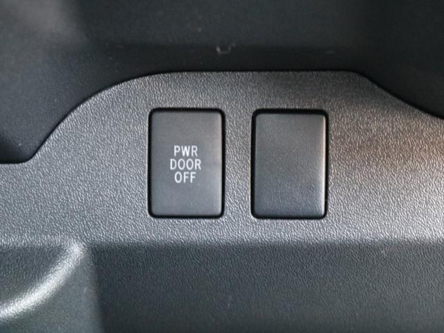 ハイエースワゴン グランドキャビン　ファインテックツアラー　キャプテンシート４脚×ロングスライドレール　ビックＸ１１インチナビ＆フリップダウンモニター　寒冷地仕様　ティーフォーススポイラー　オーバーフェンダー　ＬＥＤテールランプ　アルミホイル（26枚目）