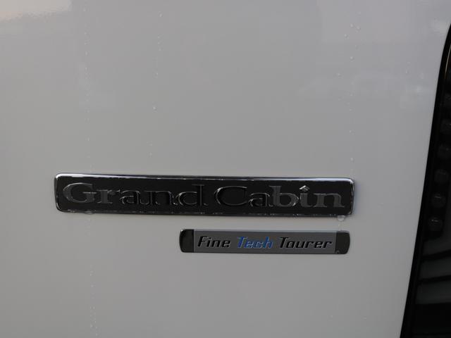 ハイエースワゴン グランドキャビン　ファインテックツアラー　キャプテンシート４脚×ロングスライドレール　ビックＸ１１インチナビ＆フリップダウンモニター　寒冷地仕様　ティーフォーススポイラー　オーバーフェンダー　ＬＥＤテールランプ　アルミホイル（28枚目）