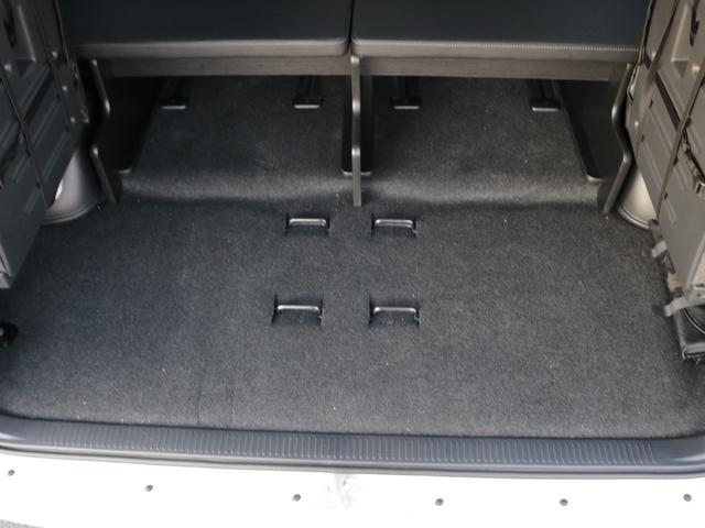 ハイエースワゴン グランドキャビン　ファインテックツアラー　キャプテンシート４脚×ロングスライドレール　ビックＸ１１インチナビ＆フリップダウンモニター　寒冷地仕様　ティーフォーススポイラー　オーバーフェンダー　ＬＥＤテールランプ　アルミホイル（30枚目）