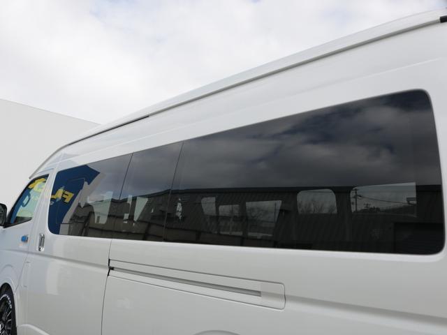 ハイエースバン ＳロングワイドＤＸ　ＧＬパッケージ　パーキングサポート　フローリング施工・レザートリム施工済み　アルパイン　ＢＩＧ－Ｘ１１（メカレス）　オリジナル　ネオトレースＲＥＤ　ＬＥＤテールランプ　オリジナルデルフ０６　１７インチアルミホイル（52枚目）