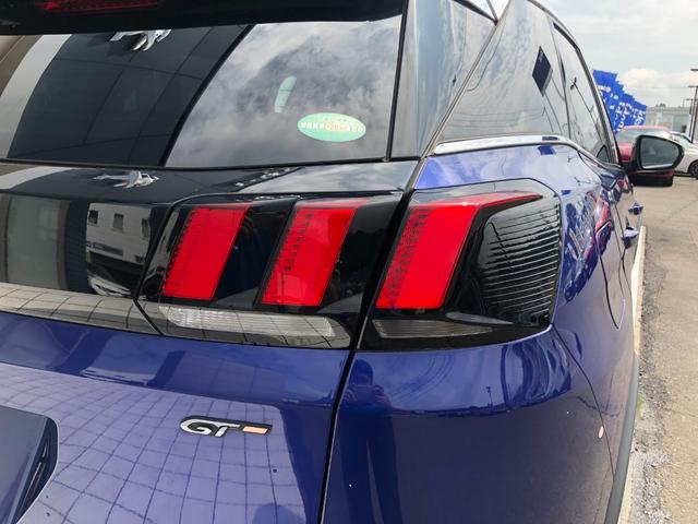 ３００８ ＧＴ　ブルーＨＤｉ　ファーストクラスパッケージ　パノラミックガラスルーフ　全周囲カメラ　アクティブクルーズコントロール　ブラインドスポットモニター　ハーフレザーシート　純正地デジナビ　純正１８ＡＷ　シートヒーター　ＥＴＣ（25枚目）